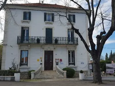 Hotel Des P\u00e9nitents 2*